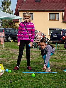 Podzimní Dětský Třebonín Petangue Open, obecní hřiště Dolní Třebonín 3.10.2015, foto: Lubor Mrázek