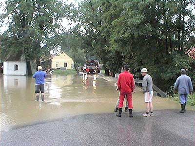 Povodně 10.6 2004, Dolní Svince a Dolní Třebonín