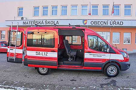 Jednotka SDH obce Dolní Třebonín získala 29.11.2018 nový dopravní automobil Ford Transit