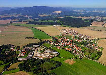 Horní a Dolní Třebonín - letecký pohled, foto: Josef Razenberger