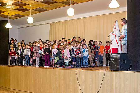 Mikulášská besídka s nadílkou 4.12.2014, foto: Lubor Mrázek