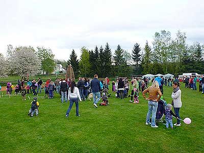 Pálení čarodějnic, Dolní Třebonín 30.4.2015, foto: Jan Švec