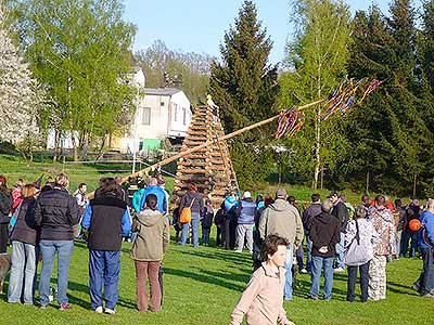 Pálení čarodějnic, Dolní Třebonín 30.4.2015, foto: Jan Švec