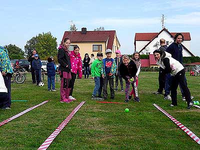 Podzimní Dětský Třebonín Petangue Open, obecní hřiště Dolní Třebonín 3.10.2015, foto: Lubor Mrázek