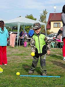 Podzimní Dětský Třebonín Petangue Open, obecní hřiště Dolní Třebonín 3.10.2015, foto: Lubor Mrázek