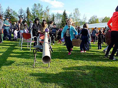 Pálení čarodějnic, Dolní Třebonín 30.4.2016, foto: Jan Švec