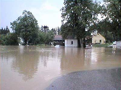 Povodně 10.6 2004, Dolní Svince a Dolní Třebonín