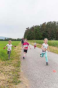 Triatlon Dolní Třebonín 11.6.2016, foto: Lubor Mrázek