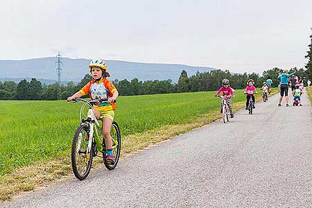 Triatlon Dolní Třebonín 11.6.2016, foto: Lubor Mrázek