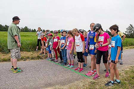 Triatlon Dolní Třebonín 11.6.2016, foto: Lubor Mrázek