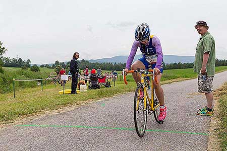 Triatlon Dolní Třebonín 11.6.2016, foto: Lubor Mrázek