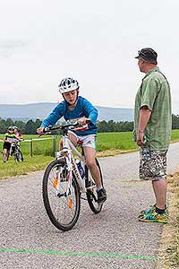 Triatlon Dolní Třebonín 11.6.2016, foto: Lubor Mrázek