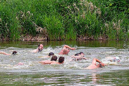 Triatlon Dolní Třebonín 11.6.2016, foto: Lubor Mrázek