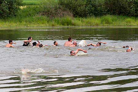 Triatlon Dolní Třebonín 11.6.2016, foto: Lubor Mrázek