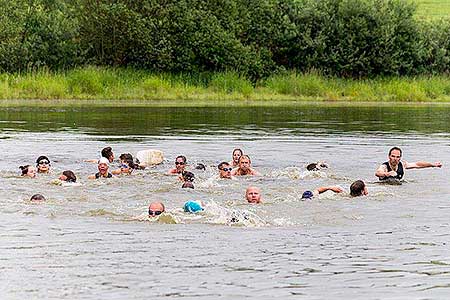 Triatlon Dolní Třebonín 11.6.2016, foto: Lubor Mrázek