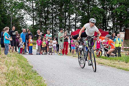 Triatlon Dolní Třebonín 11.6.2016, foto: Lubor Mrázek