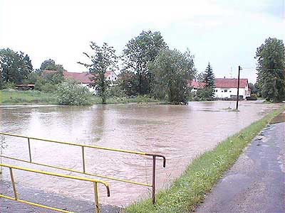 Povodně 10.6 2004, Dolní Svince a Dolní Třebonín