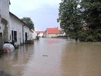 Povodně 10.6 2004, Dolní Svince a Dolní Třebonín