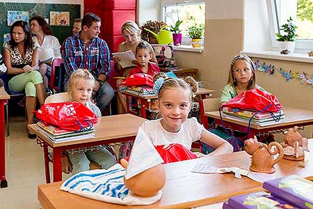 Zahájení školního roku v ZŠ Dolní Třebonín, 1.9.2016, Foto: Lubor Mrázek