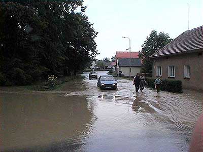 Povodně 10.6 2004, Dolní Svince a Dolní Třebonín