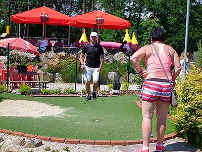 Adventure minigolf, Hluboká nad Vltavou 10.6.2017, foto: Jan Švec