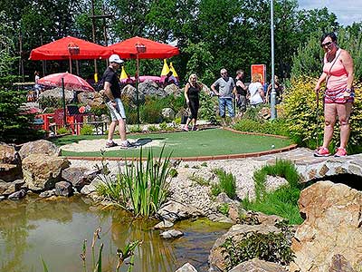 Adventure minigolf, Hluboká nad Vltavou 10.6.2017, foto: Jan Švec