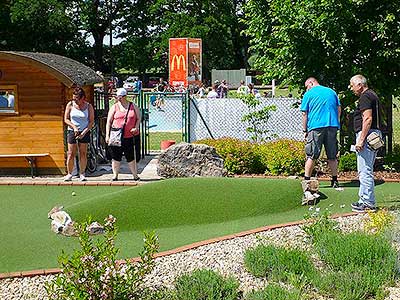 Adventure minigolf, Hluboká nad Vltavou 10.6.2017, foto: Jan Švec