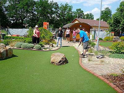 Adventure minigolf, Hluboká nad Vltavou 10.6.2017, foto: Jan Švec