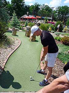 Adventure minigolf, Hluboká nad Vltavou 10.6.2017, foto: Jan Švec