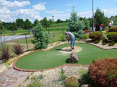 Adventure minigolf, Hluboká nad Vltavou 10.6.2017, foto: Jan Švec