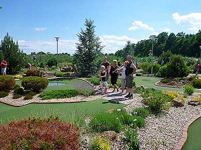 Adventure minigolf, Hluboká nad Vltavou 10.6.2017, foto: Jan Švec