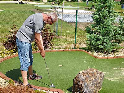 Adventure minigolf, Hluboká nad Vltavou 10.6.2017, foto: Jan Švec