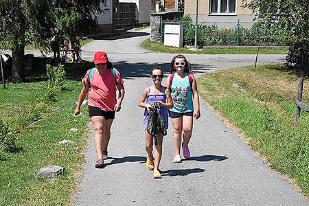 Rozloučení se školou v Dolním Třeboníně, Putování se zvířátky 24.6.2017, foto: Jan Švec