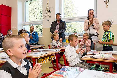 Zahájení školního roku 2017/2018 v ZŠ Dolní Třebonín, 4.9.2017, foto: Lubor Mrázek