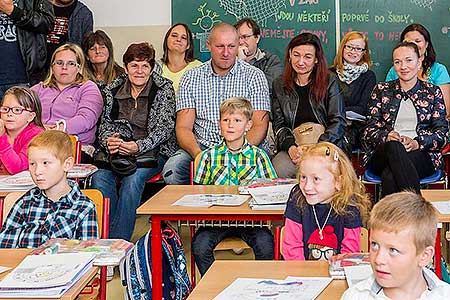 Zahájení školního roku 2017/2018 v ZŠ Dolní Třebonín, 4.9.2017, foto: Lubor Mrázek