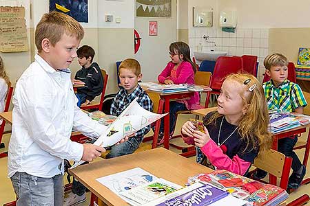 Zahájení školního roku 2017/2018 v ZŠ Dolní Třebonín, 4.9.2017, foto: Lubor Mrázek