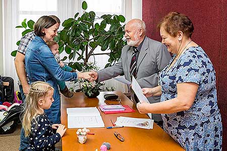 Vítání občánků v obci Dolní Třebonín 25.11.2017, foto: Lubor Mrázek