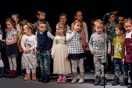 Mikulášská besídka s nadílkou 4.12.2017, foto: Lubor Mrázek