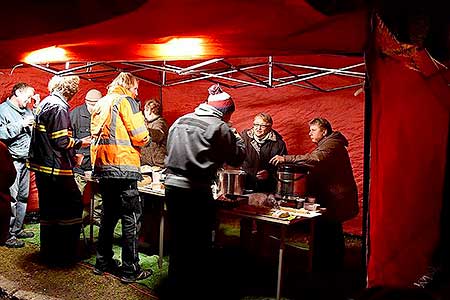 Zpívání u vánočního stromu 16.12.2017, foto: Jan Švec