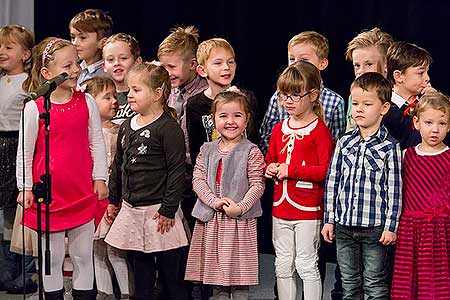 Mikulášská besídka ZŠ a MŠ Dolní Třebonín s nadílkou 4.12.2018, foto: Lubor Mrázek