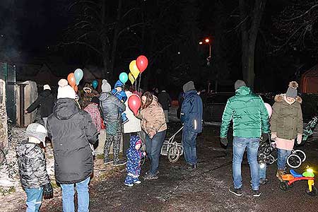 Zpívání u vánočního stromu 15.12.2018, foto: Jan Švec