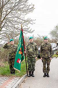 Pietní akt na počest spojeneckého pilota poručíka Billa Preddyho, Záluží 13.4.2019, foto: Lubor Mrázek