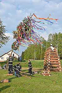 Pálení čarodějnic, Dolní Třebonín 30.4.2019