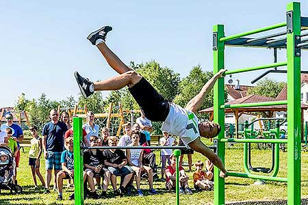 Slavnostní otevření workoutového hřiště v Dolním Třeboníně 29.6.2019, foto: Lubor Mrázek