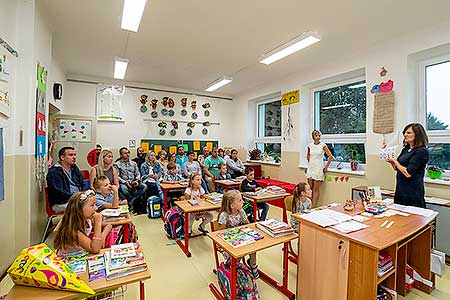 Zahájení školního roku 2019/2020 v ZŠ Dolní Třebonín, 2.9.2019, foto: Lubor Mrázek