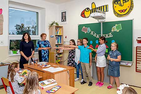 Zahájení školního roku 2019/2020 v ZŠ Dolní Třebonín, 2.9.2019, foto: Lubor Mrázek