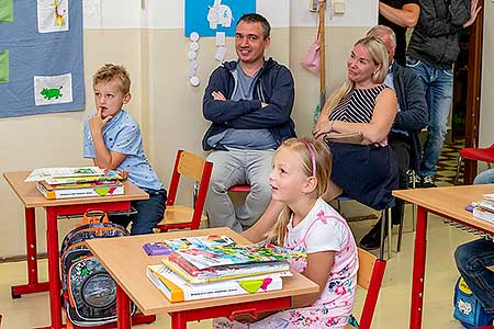 Zahájení školního roku 2019/2020 v ZŠ Dolní Třebonín, 2.9.2019, foto: Lubor Mrázek