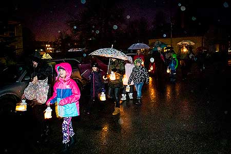 Zpívání u vánočního stromu 21.12.2019, foto: Lubor Mrázek