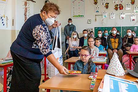 Zahájení školního roku v ZŠ a MŠ Dolní Třebonín 1.9.2021, foto: Lubor Mrázek
