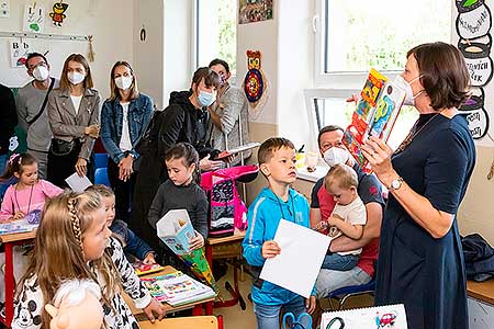 Zahájení školního roku v ZŠ a MŠ Dolní Třebonín 1.9.2021, foto: Lubor Mrázek